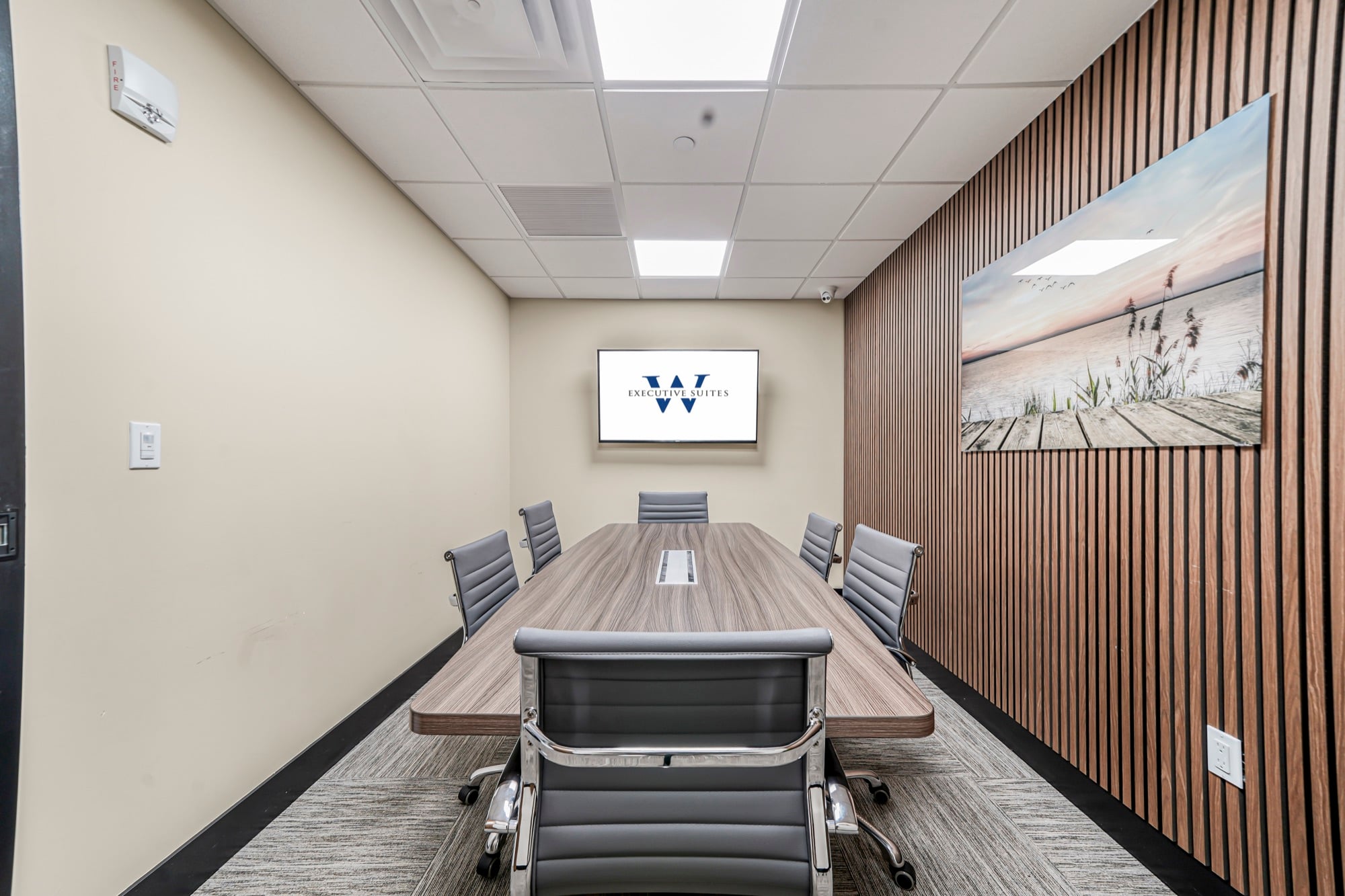 Small conference room at W Executive Suites West Palm Beach